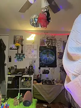 BobbyQ29 online show from 01/14/26, 01:06