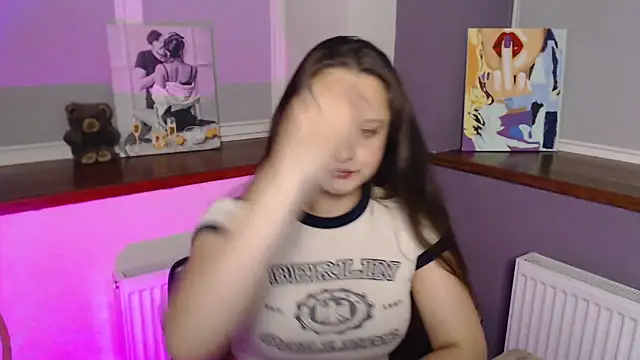 Caramel bunny online show from 05/19/26, 12:44