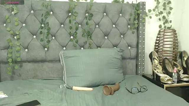 Snapshot of KhateShar chatting on 07/10/26, 02:08 KhateShar online show from 07/10/26, 02:08