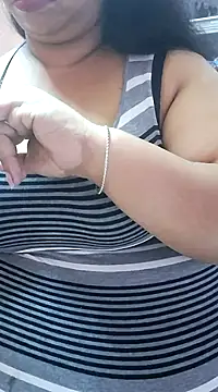 Snapshot of Ravina_patil1 chatting on 01/11/25, 03:52 Ravina patil1 online show from 01/11/25, 03:52