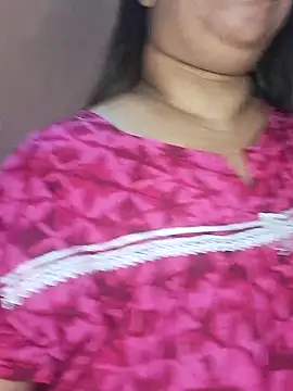 Snapshot of Ravina_patil1 chatting on 02/02/25, 05:59 Ravina patil1 online show from 02/02/25, 05:59