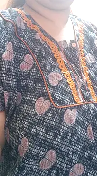 Snapshot of Ravina_patil1 chatting on 03/05/25, 09:16 Ravina patil1 online show from 03/05/25, 09:16