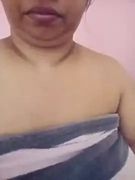 Ravina patil1 online show from 04/10/26, 07:24