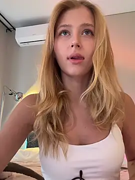 LunaRase online show from 03/14/26, 09:26