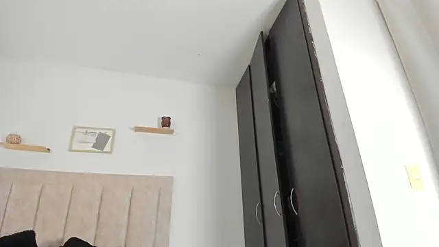 Snapshot of Avaline_Blancx chatting on 12/12/24, 11:36 Avaline Blancx online show from 12/12/24, 11:36