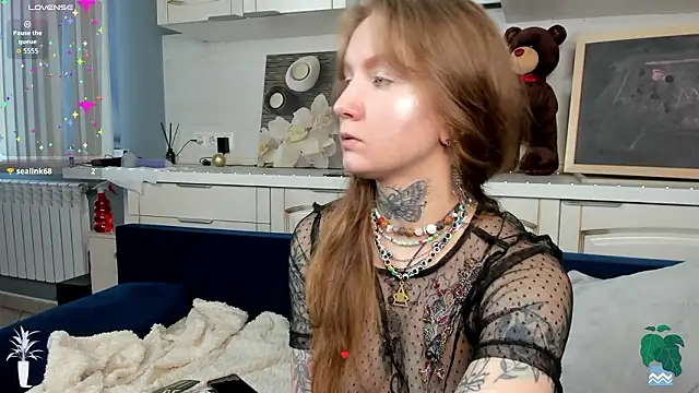 Mary Xextra online show from 03/22/26, 09:34