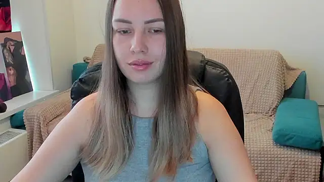 Mia shy1 online show from 02/03/26, 06:22