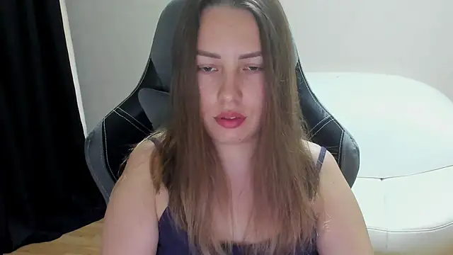 Mia shy1 online show from 06/17/26, 04:48