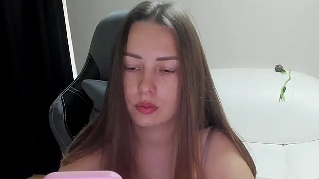 Mia shy1 online show from 06/19/26, 05:12