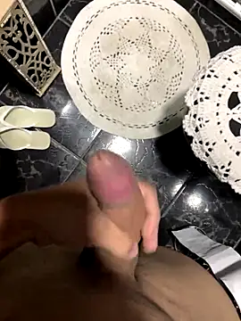 Snapshot of novin19_ chatting on 09/09/25, 08:41 novin19  online show from 09/09/25, 08:41