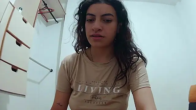 stephybrowm7 online show from 03/13/25, 01:29