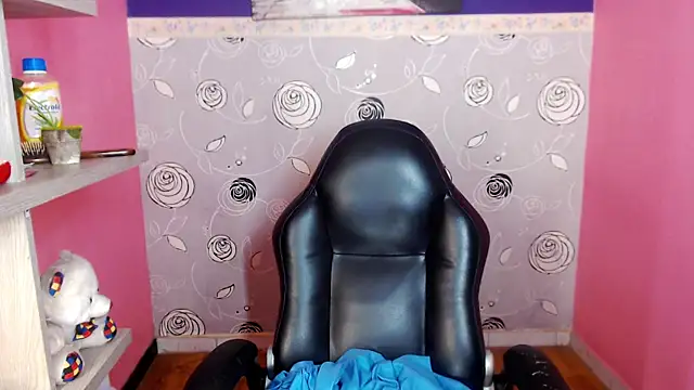 SaraSofia44 online show from 02/01/25, 02:37