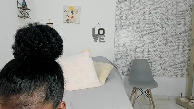 Canhela1 online show from 01/08/26, 02:58