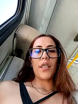 Snapshot of Lena-32 chatting on 02/27/25, 07:15 Lena-32 online show from 02/27/25, 07:15