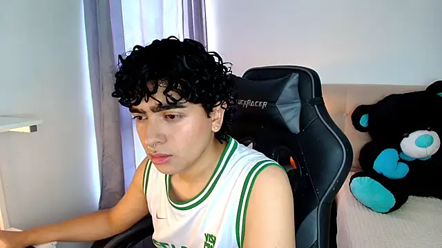 Snapshot of _nickconnor01 chatting on 12/08/24, 08:04 nickconnor01 online show from 12/08/24, 08:04