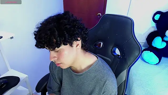 Snapshot of _nickconnor01 chatting on 03/22/25, 08:37 nickconnor01 online show from 03/22/25, 08:37