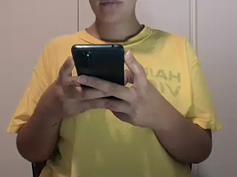 isabellalisa online show from 02/11/25, 11:01