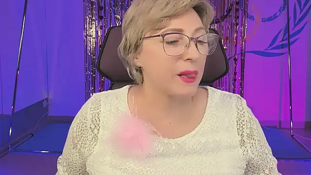 sugar vivien online show from 02/19/25, 12:11