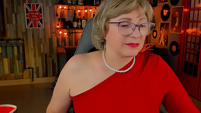 sugar vivien online show from 03/08/25, 04:17