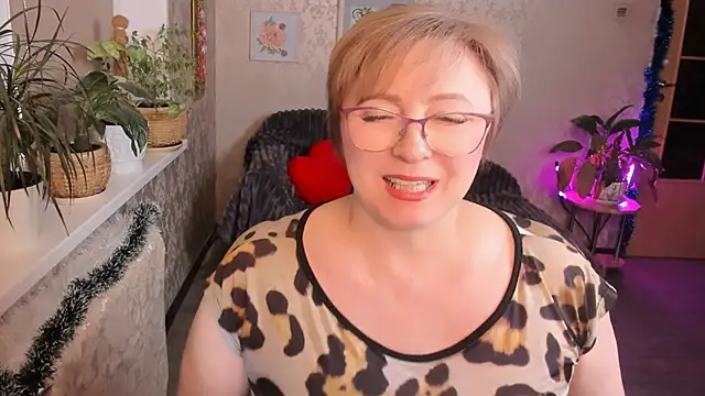 Snapshot of sugar_vivien chatting on 01/07/26, 09:12 sugar vivien online show from 01/07/26, 09:12