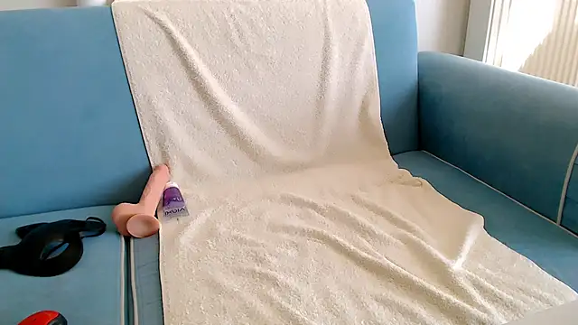 Snapshot of Topmodell chatting on 01/02/25, 10:58 Topmodell online show from 01/02/25, 10:58