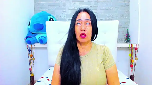 HorniestMilf online show from 12/19/25, 12:06