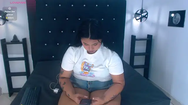 Mels  online show from 02/20/25, 07:19