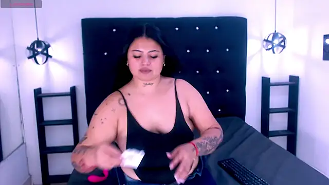 Mels  online show from 03/17/25, 07:37