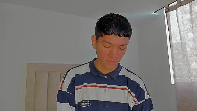 JulianRose 1 online show from 03/17/26, 01:14