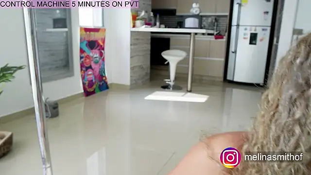 Snapshot of Melina-Smith chatting on 10/04/25, 07:34 Melina-Smith online show from 10/04/25, 07:34