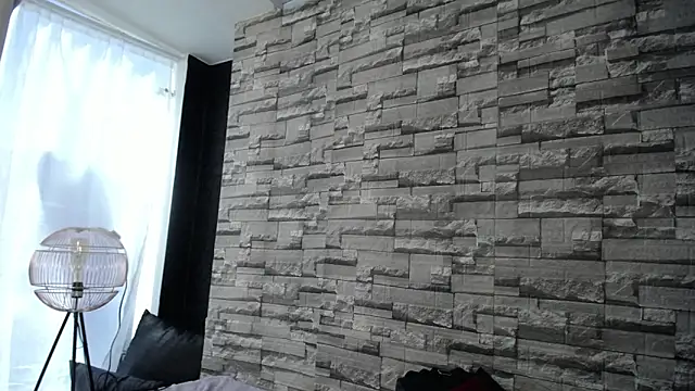 BellaOdisea online show from 01/22/25, 04:23