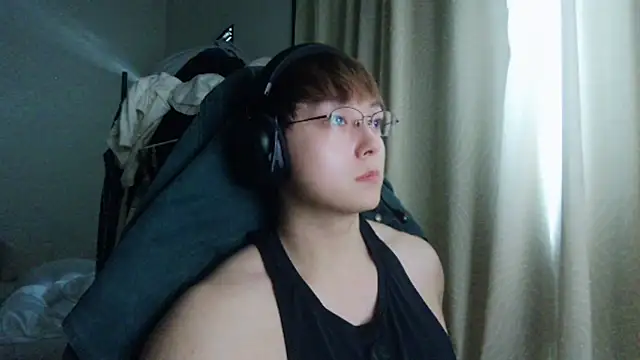 Snapshot of Tkcqcc chatting on 01/16/25, 04:38 Tkcqcc online show from 01/16/25, 04:38