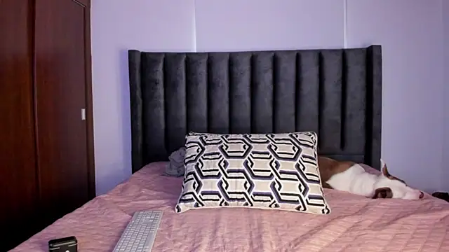 Snapshot of paulina_soto chatting on 02/28/26, 10:33 paulina soto online show from 02/28/26, 10:33