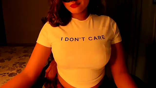 Bad Girl Kayra69 online show from 01/24/25, 06:35