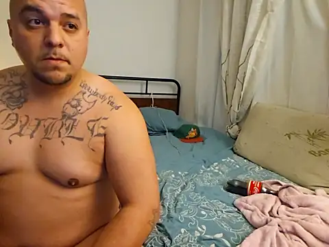 Snapshot of Poppalovesmamaafterhours chatting on 02/15/25, 02:33 Poppalovesmamaafterhours online show from 02/15/25, 02:33