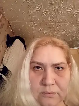 Minna Jeannie online show from 02/13/25, 03:29