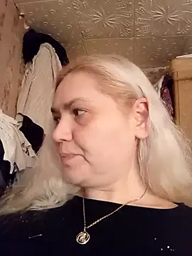 Minna Jeannie online show from 02/20/25, 03:34