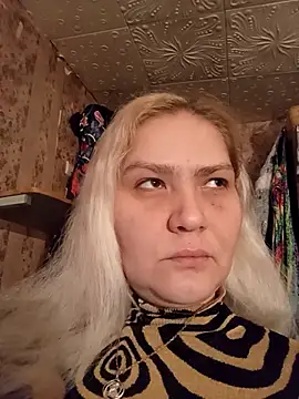 Minna Jeannie online show from 10/24/25, 01:57