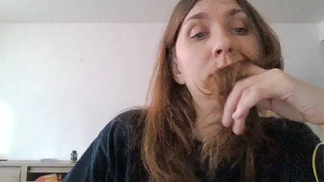 JasmineGlamour online show from 04/08/26, 05:24