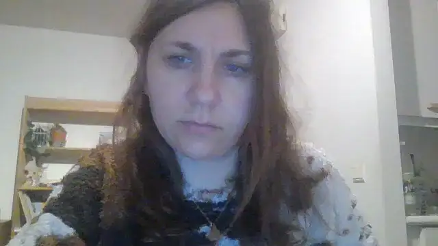 JasmineGlamour online show from 04/15/26, 08:09