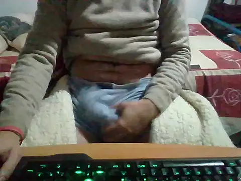 Snapshot of CummedCock chatting on 12/17/25, 06:14 CummedCock online show from 12/17/25, 06:14