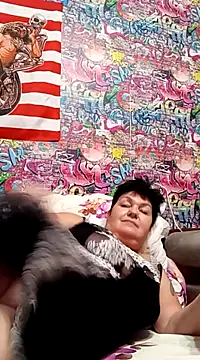 Snapshot of FantasyMichelle chatting on 01/03/25, 06:35 FantasyMichelle online show from 01/03/25, 06:35