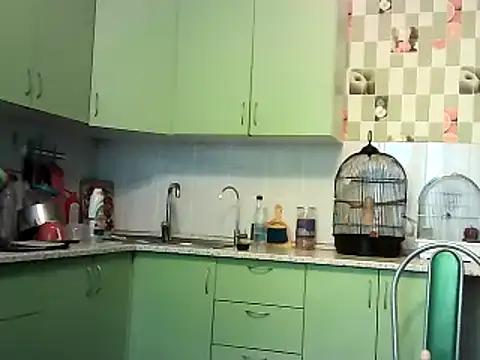 Snapshot of FantasyMichelle chatting on 02/28/25, 06:21 FantasyMichelle online show from 02/28/25, 06:21