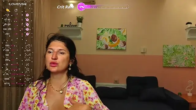 Snapshot of Alianna_Solo_Kisses chatting on 07/03/26, 05:25 Alianna Solo Kisses online show from 07/03/26, 05:25