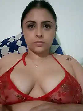 Snapshot of MelannyBell chatting on 12/02/24, 10:34 MelannyBell online show from 12/02/24, 10:34