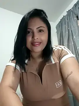 Snapshot of MelannyBell chatting on 01/30/25, 08:21 MelannyBell online show from 01/30/25, 08:21