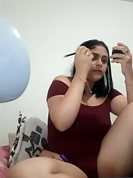 Snapshot of MelannyBell chatting on 03/16/25, 02:44 MelannyBell online show from 03/16/25, 02:44