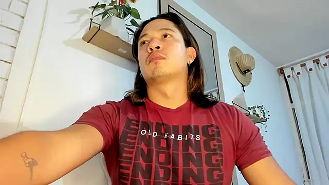 Valerioe online show from 09/30/25, 03:22