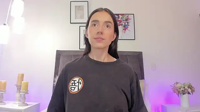 helen mooree online show from 03/29/26, 12:49