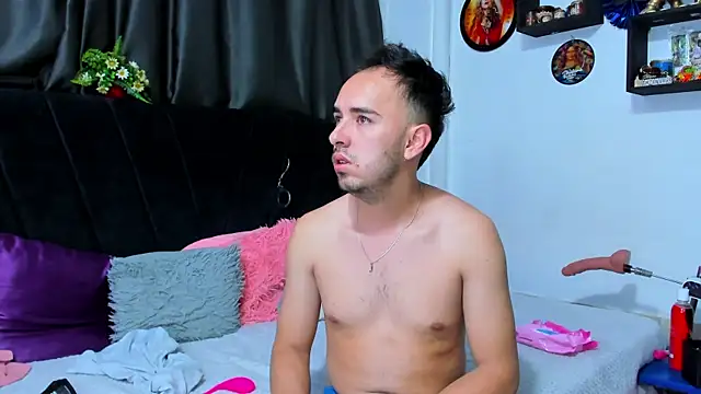 big-dicktop23 online show from 05/24/26, 07:52